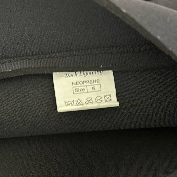 Dark Lighting Full Body Unisex Wetsuit - Picture 9 of 9